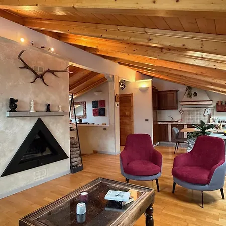 Urban Attic Apartamento