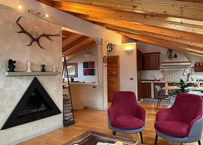 Urban Attic 아파트